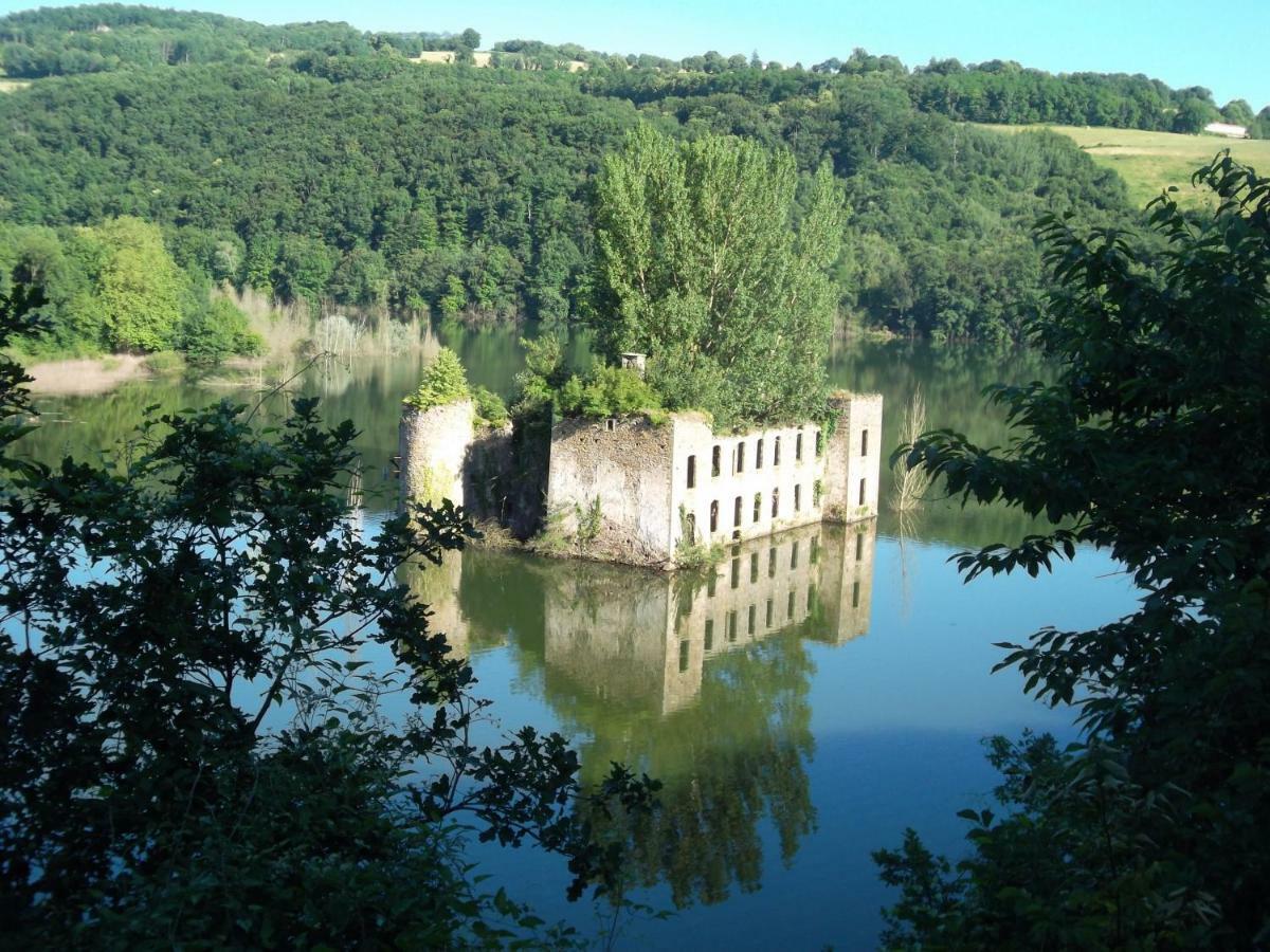 ホテル Le Barry Villefranche-dʼAlbigeois エクステリア 写真